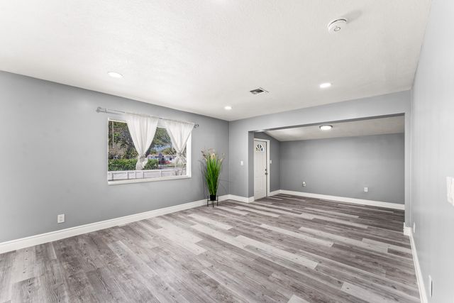 906 S 26th Avenue, Hollywood, FL 33020