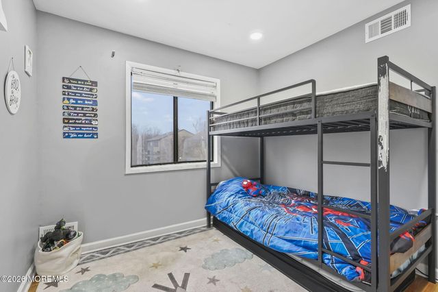 424 Tall Oak Lane, Hillsborough, NJ 08844
