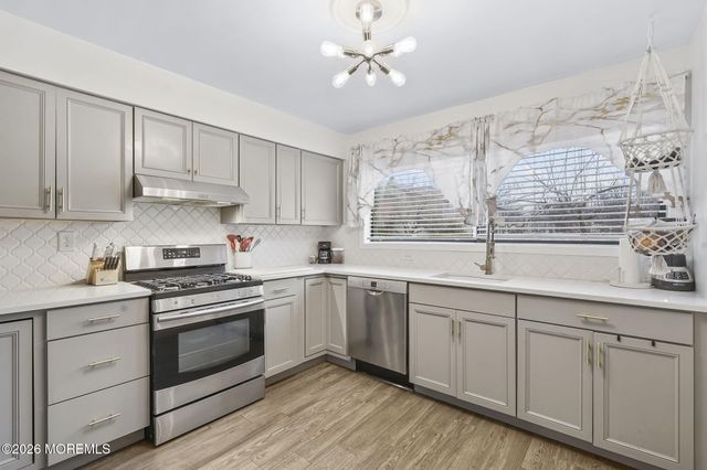 424 Tall Oak Lane, Hillsborough, NJ 08844