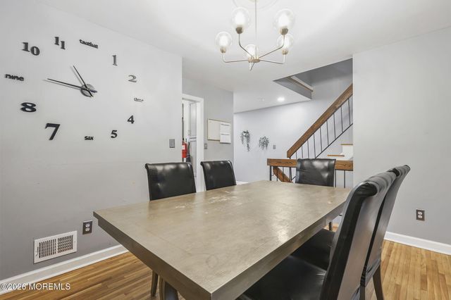 424 Tall Oak Lane, Hillsborough, NJ 08844