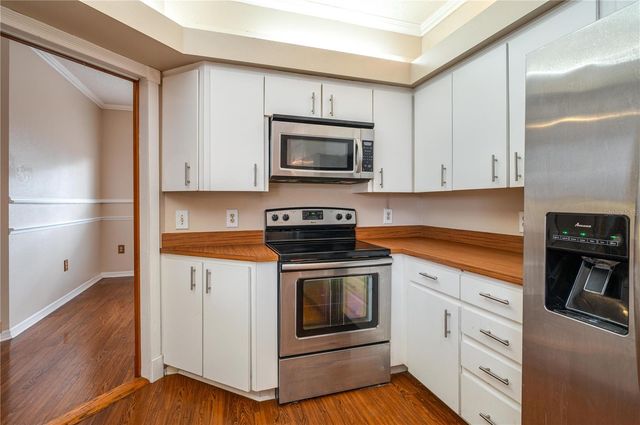 8526 CHERRY HILL DRIVE, Lakeland, FL 33810