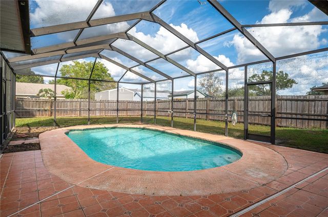 8526 CHERRY HILL DRIVE, Lakeland, FL 33810