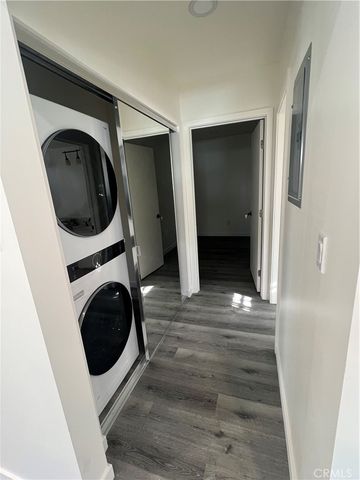 8835 Haskell, North Hills, CA 91343