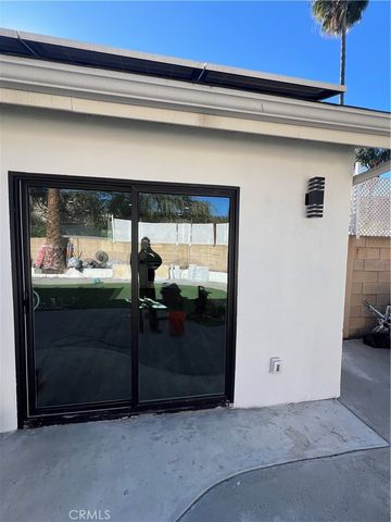 8835 Haskell, North Hills, CA 91343