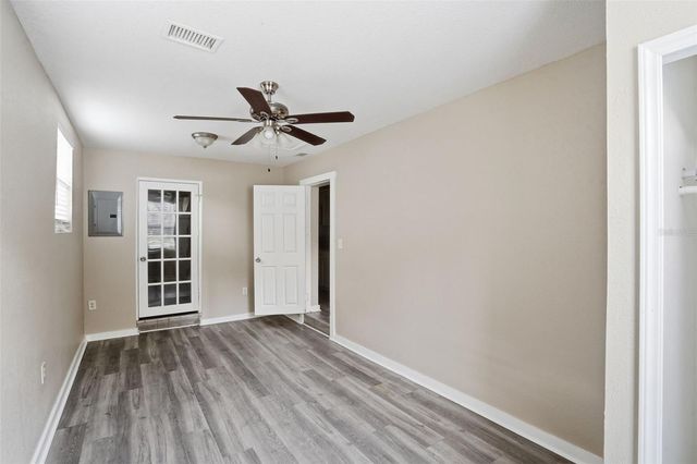 1514 CREST AVENUE, Leesburg, FL 34748