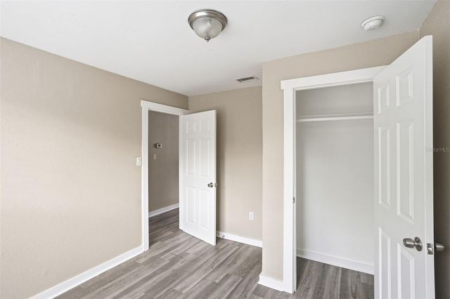 1514 CREST AVENUE, Leesburg, FL 34748