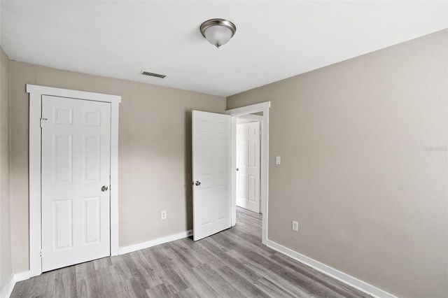 1514 CREST AVENUE, Leesburg, FL 34748