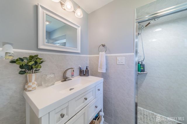 26 Water Street, South River, NJ 08882