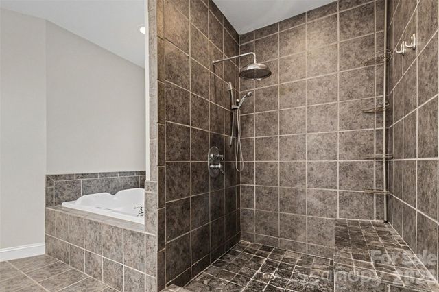 3801 Hayden Drive, Charlotte, NC 28269