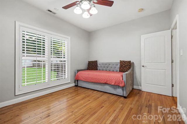 3801 Hayden Drive, Charlotte, NC 28269