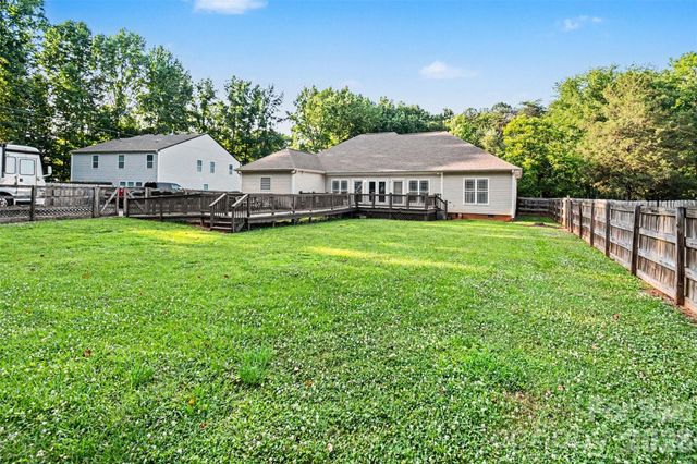 3801 Hayden Drive, Charlotte, NC 28269