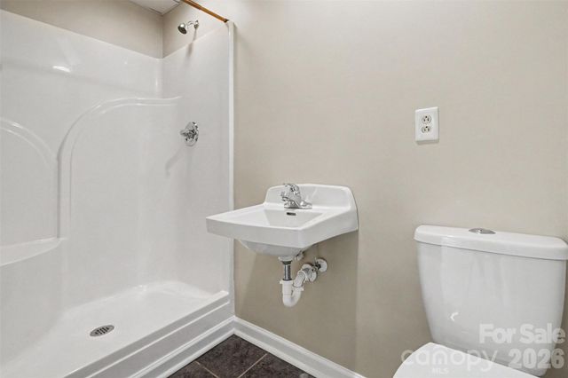 3801 Hayden Drive, Charlotte, NC 28269