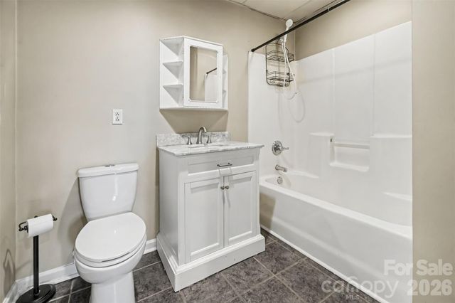 3801 Hayden Drive, Charlotte, NC 28269