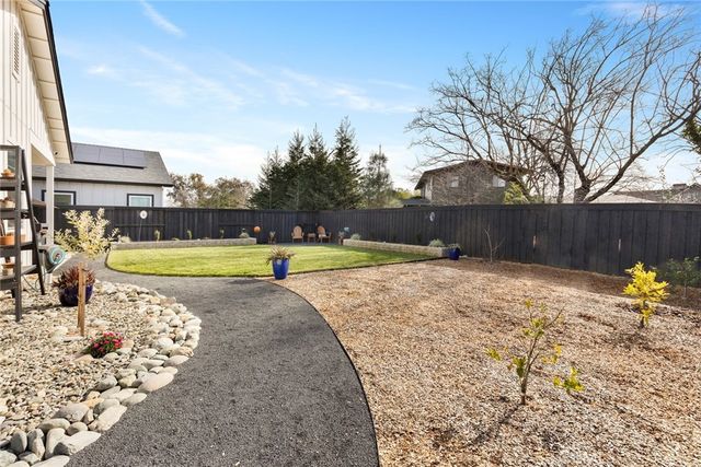 24 Harkness Court, Chico, CA 95973