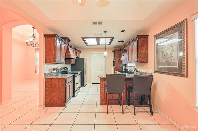 713 W 24th Place, Mission, TX 78574