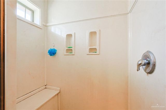 713 W 24th Place, Mission, TX 78574