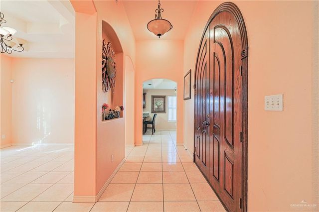 713 W 24th Place, Mission, TX 78574