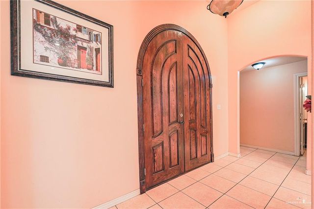 713 W 24th Place, Mission, TX 78574