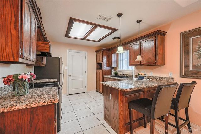 713 W 24th Place, Mission, TX 78574