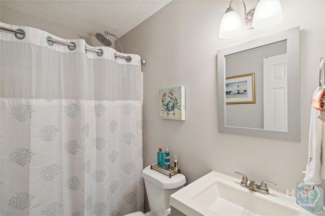 204 Kevin Drive, Savannah, GA 31406