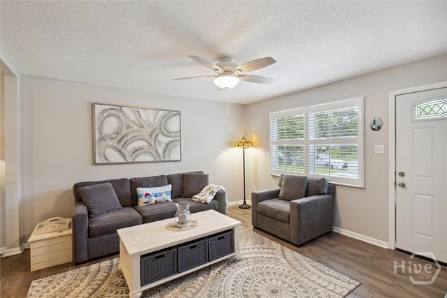 204 Kevin Drive, Savannah, GA 31406