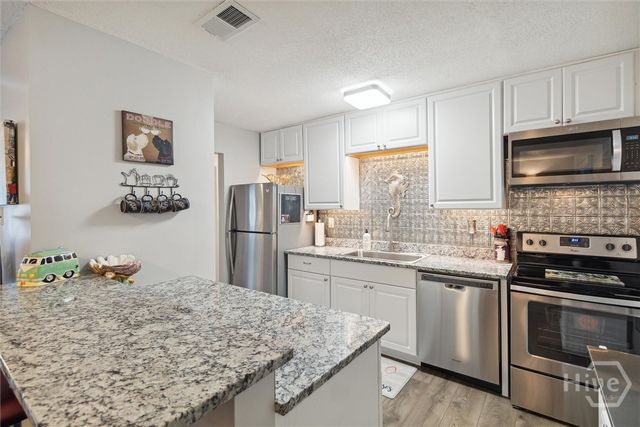 204 Kevin Drive, Savannah, GA 31406