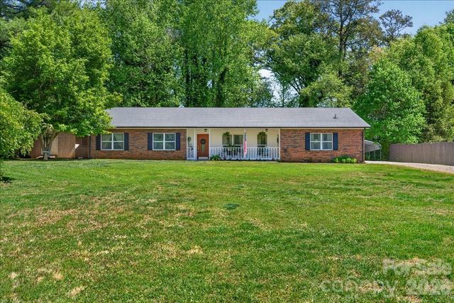 7142 Little Mountain Road, Sherrills Ford, NC 28673