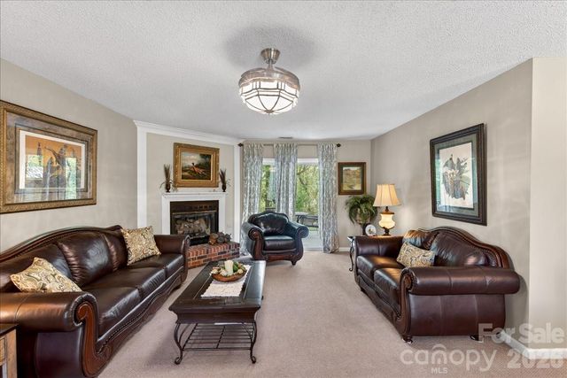 7142 Little Mountain Road, Sherrills Ford, NC 28673