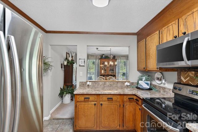 7142 Little Mountain Road, Sherrills Ford, NC 28673