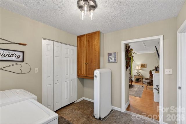 7142 Little Mountain Road, Sherrills Ford, NC 28673