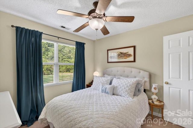 7142 Little Mountain Road, Sherrills Ford, NC 28673