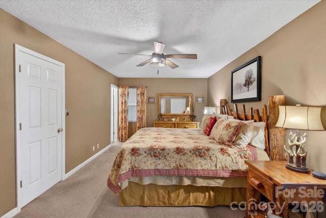 7142 Little Mountain Road, Sherrills Ford, NC 28673