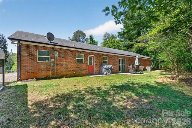 7142 Little Mountain Road, Sherrills Ford, NC 28673
