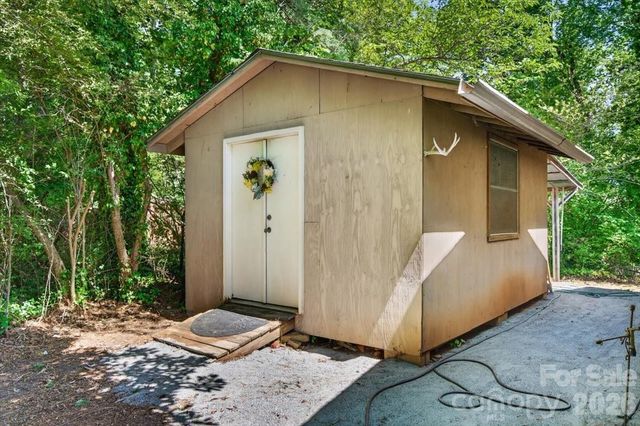 7142 Little Mountain Road, Sherrills Ford, NC 28673