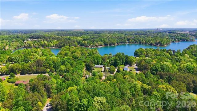 7142 Little Mountain Road, Sherrills Ford, NC 28673