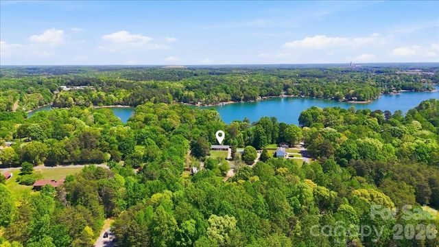 7142 Little Mountain Road, Sherrills Ford, NC 28673