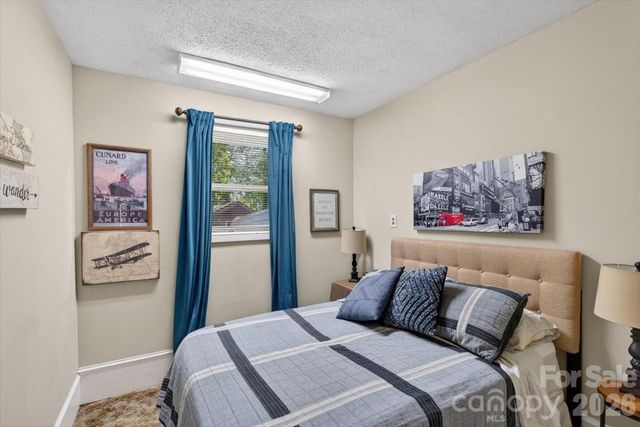 7142 Little Mountain Road, Sherrills Ford, NC 28673