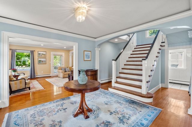 380 Highland Ave, Quincy, MA 02170
