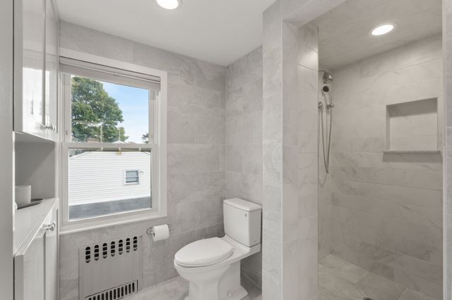 380 Highland Ave, Quincy, MA 02170