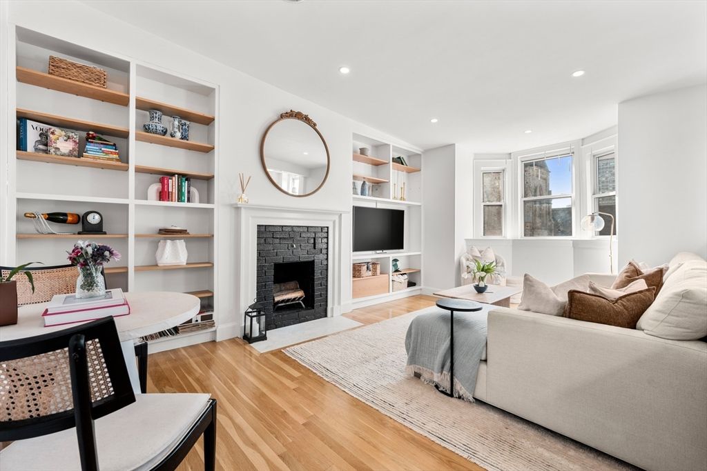 484 Columbus Ave 4, Boston, MA 02118