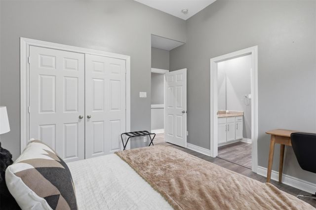9003 Bayview Cove Drive, Houston, TX 77054