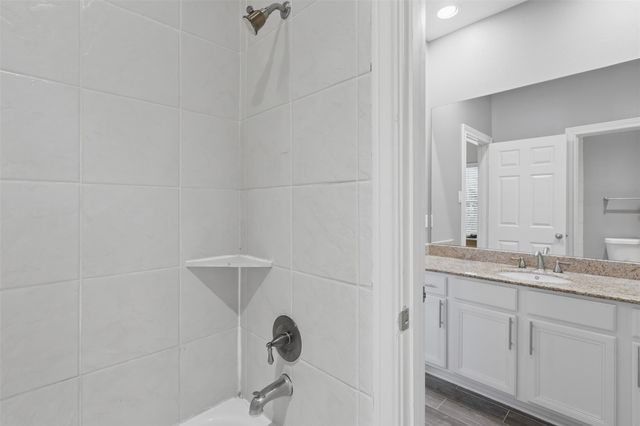 9003 Bayview Cove Drive, Houston, TX 77054