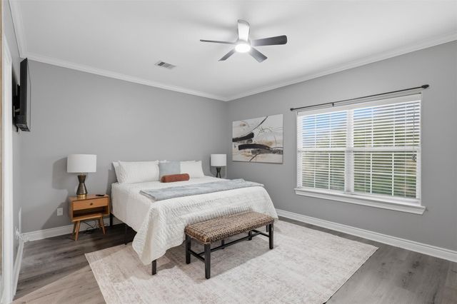 9003 Bayview Cove Drive, Houston, TX 77054