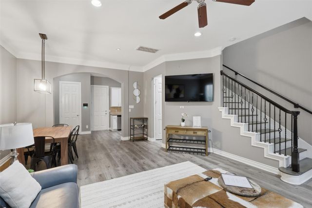 9003 Bayview Cove Drive, Houston, TX 77054