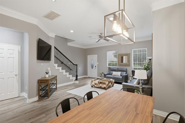 9003 Bayview Cove Drive, Houston, TX 77054