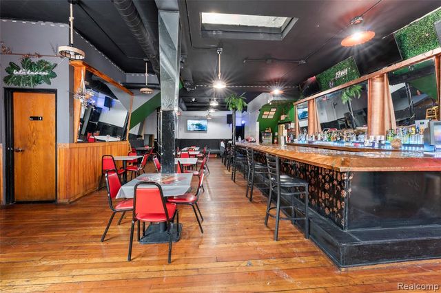 6538 Michigan Avenue, Detroit, MI 48210