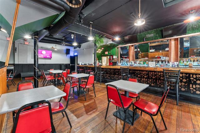 6538 Michigan Avenue, Detroit, MI 48210