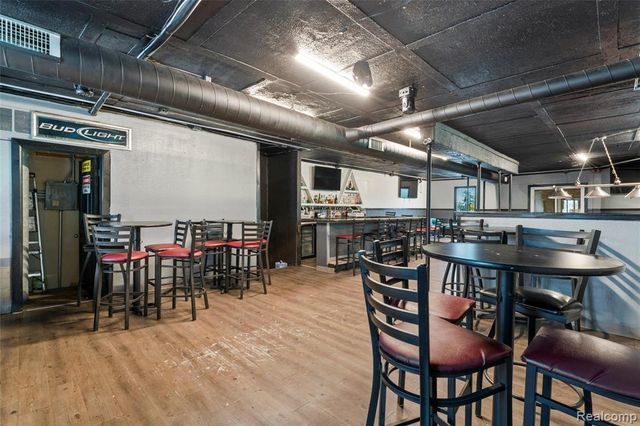 6538 Michigan Avenue, Detroit, MI 48210