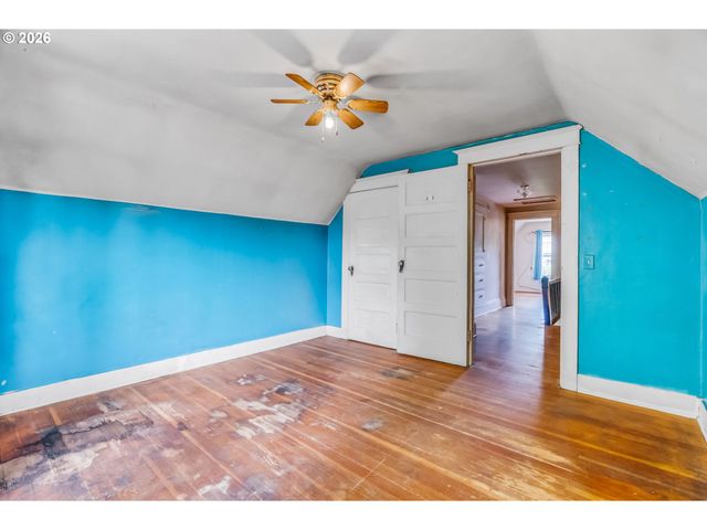 5213 N MONTANA Ave, Portland, OR 97217