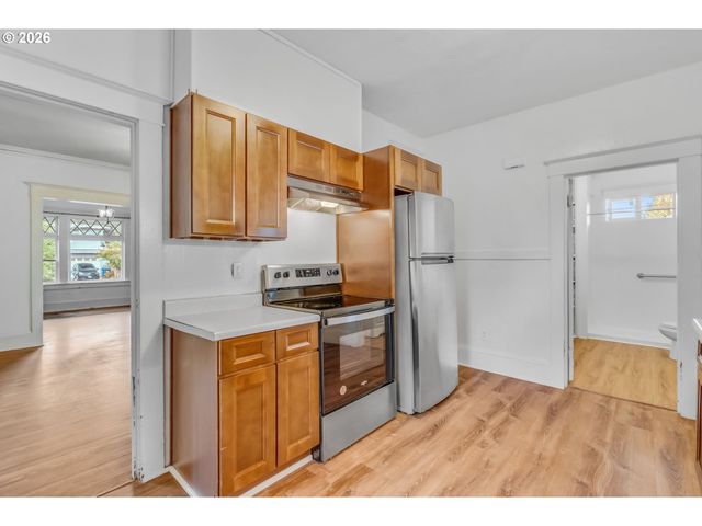 5213 N MONTANA Ave, Portland, OR 97217